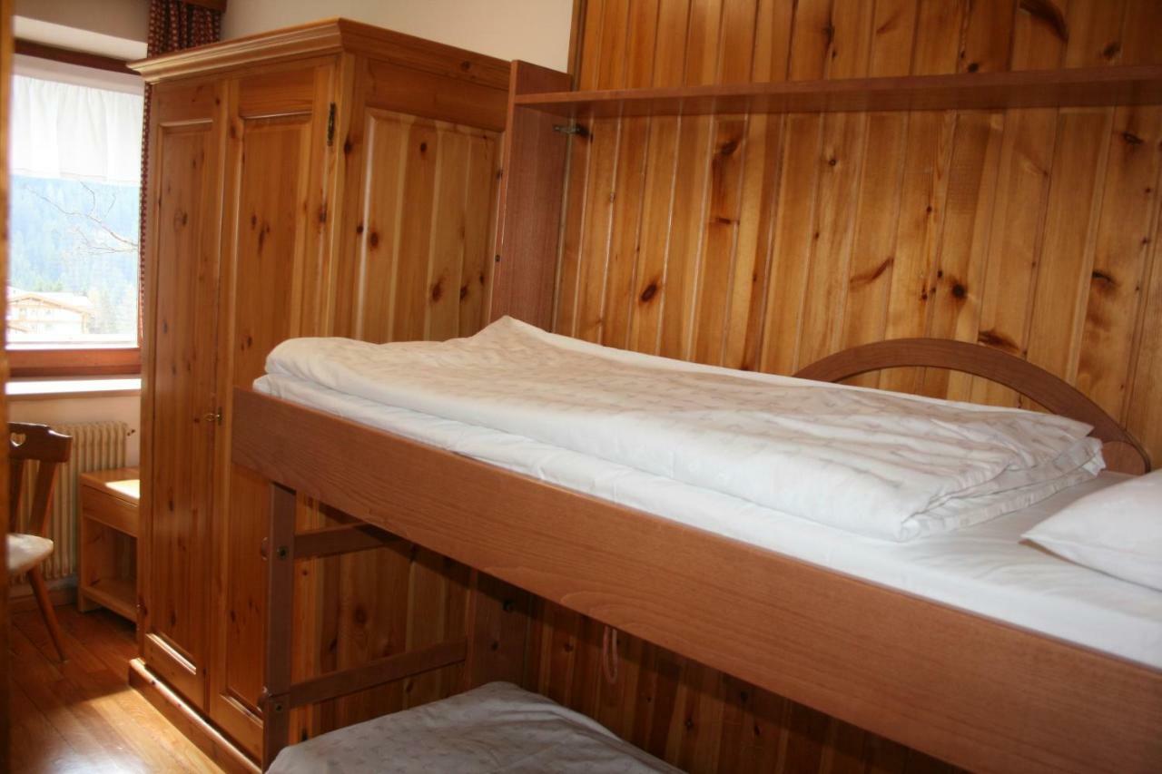 Ciasa Pilat Apartment Vigo di Fassa Bagian luar foto